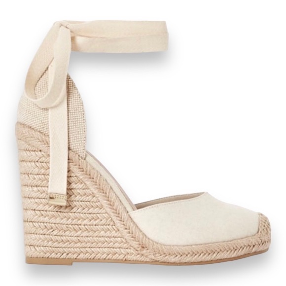JustFab Shoes - JustFab Jenela Espadrille Wedge in Linen NIB Size 8.5